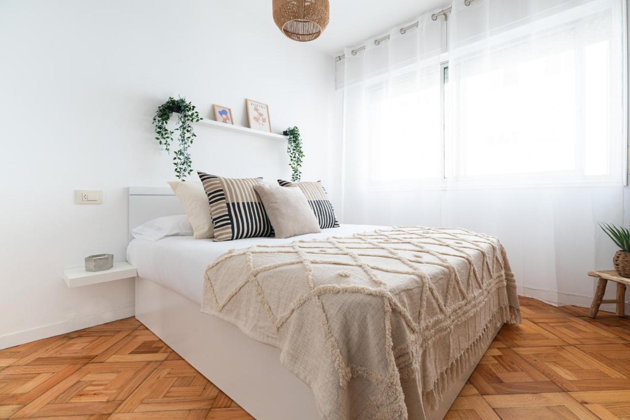 Moderno Apartamento Con Parking Vigo Exterior photo