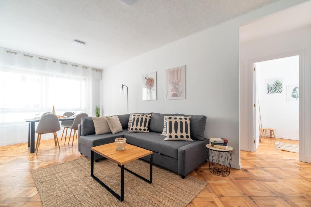 Moderno Apartamento Con Parking Vigo Exterior photo