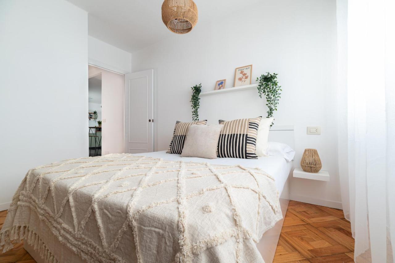Moderno Apartamento Con Parking Vigo Exterior photo