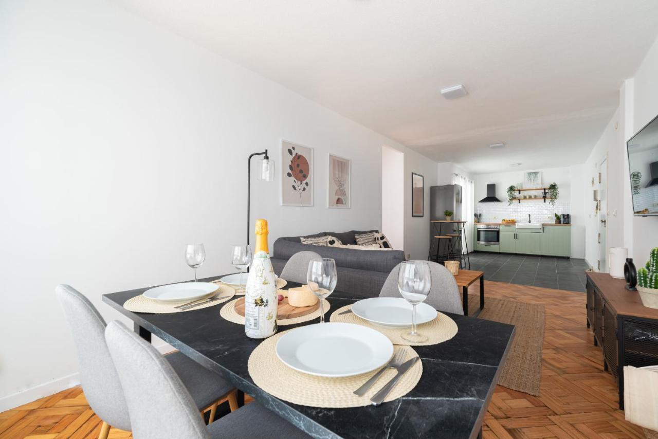 Moderno Apartamento Con Parking Vigo Exterior photo